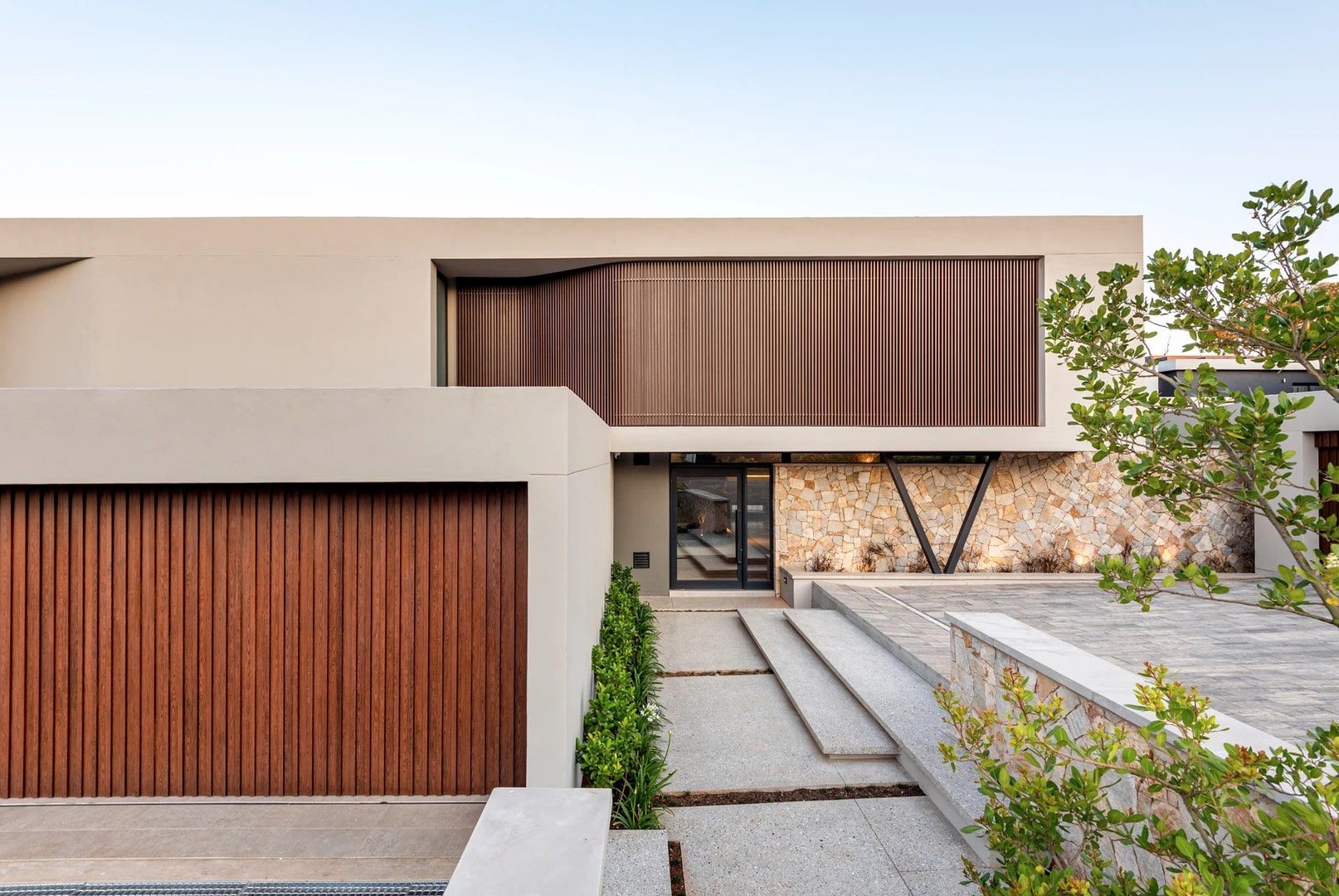 'Skyfall', 'Construction', 'Midstream Ridge Estate'